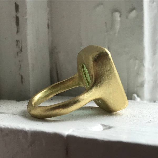 Russian emerald ring