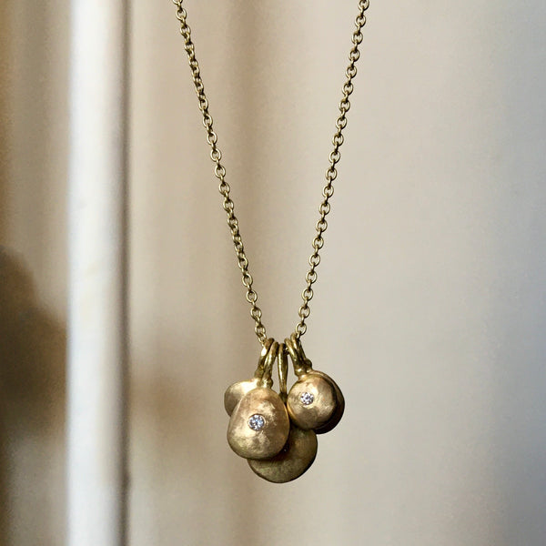 five pebble charm necklace