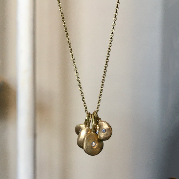 five pebble charm necklace
