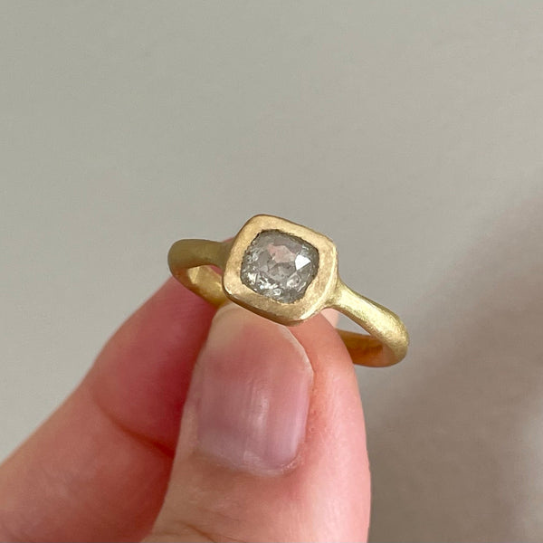 square silvery diamond ring