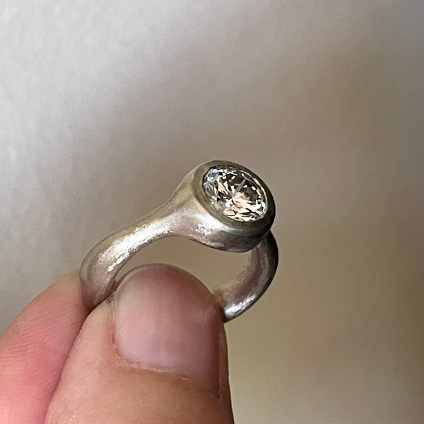 sculptural solitaire and wavy band set (NFS)