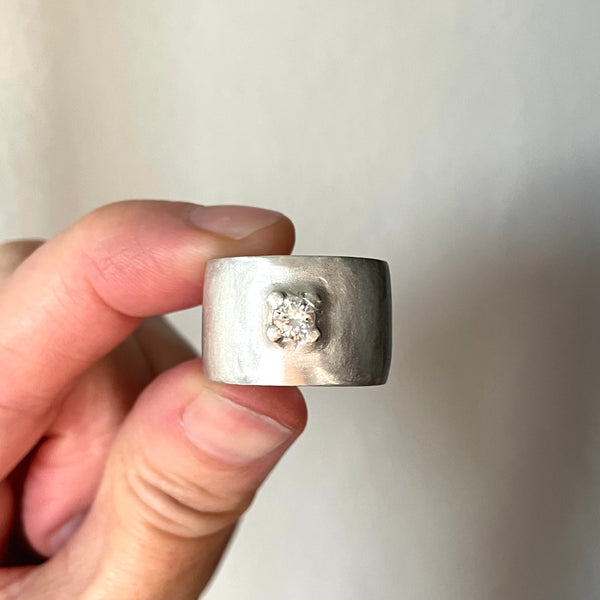 stud-set diamond cigar band (NFS)