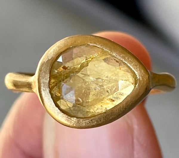 sunny yellow sapphire ring