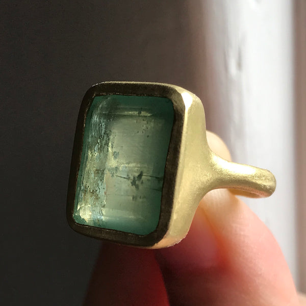 Russian emerald ring